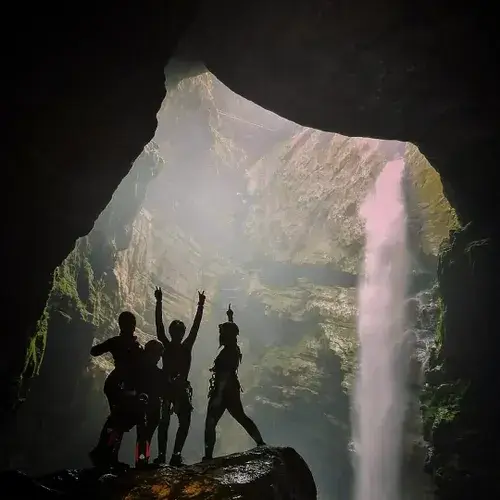 Cueva de Totomochapa